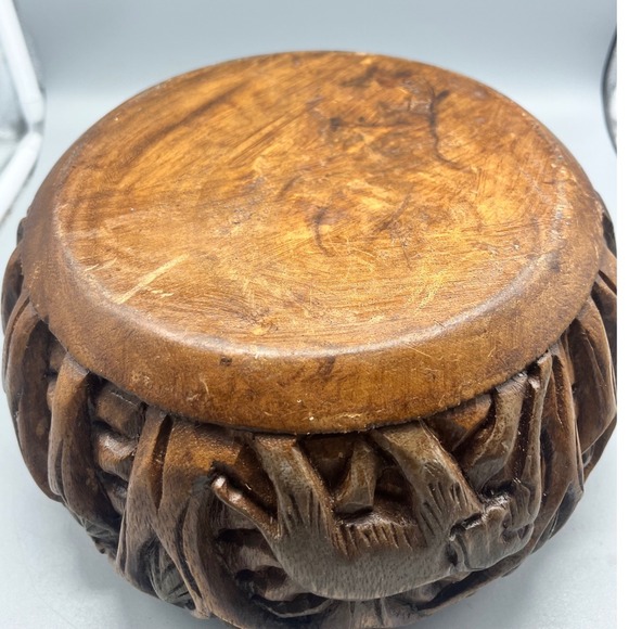 Vintage Hand Carved Wooden Bowl Elephants And Trees 3 D carving - Picture 4 of 8
